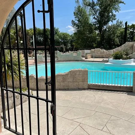 Piscine (adults Only) *