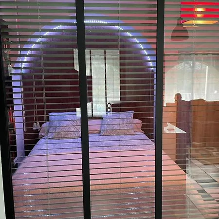 Gite-appart Prive Du Domaine Piscine Sauna Apartmán Lescout